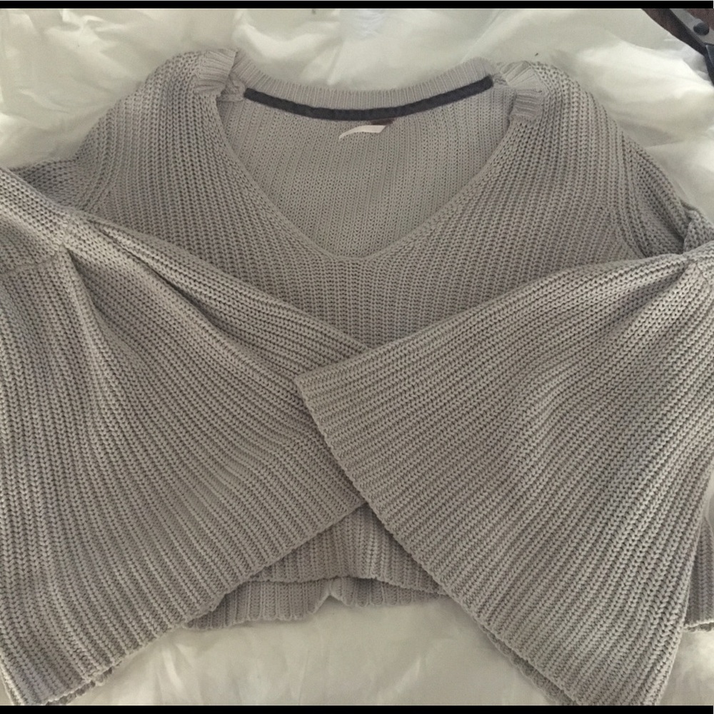 Free Peopke deep v bell sleeved sweater